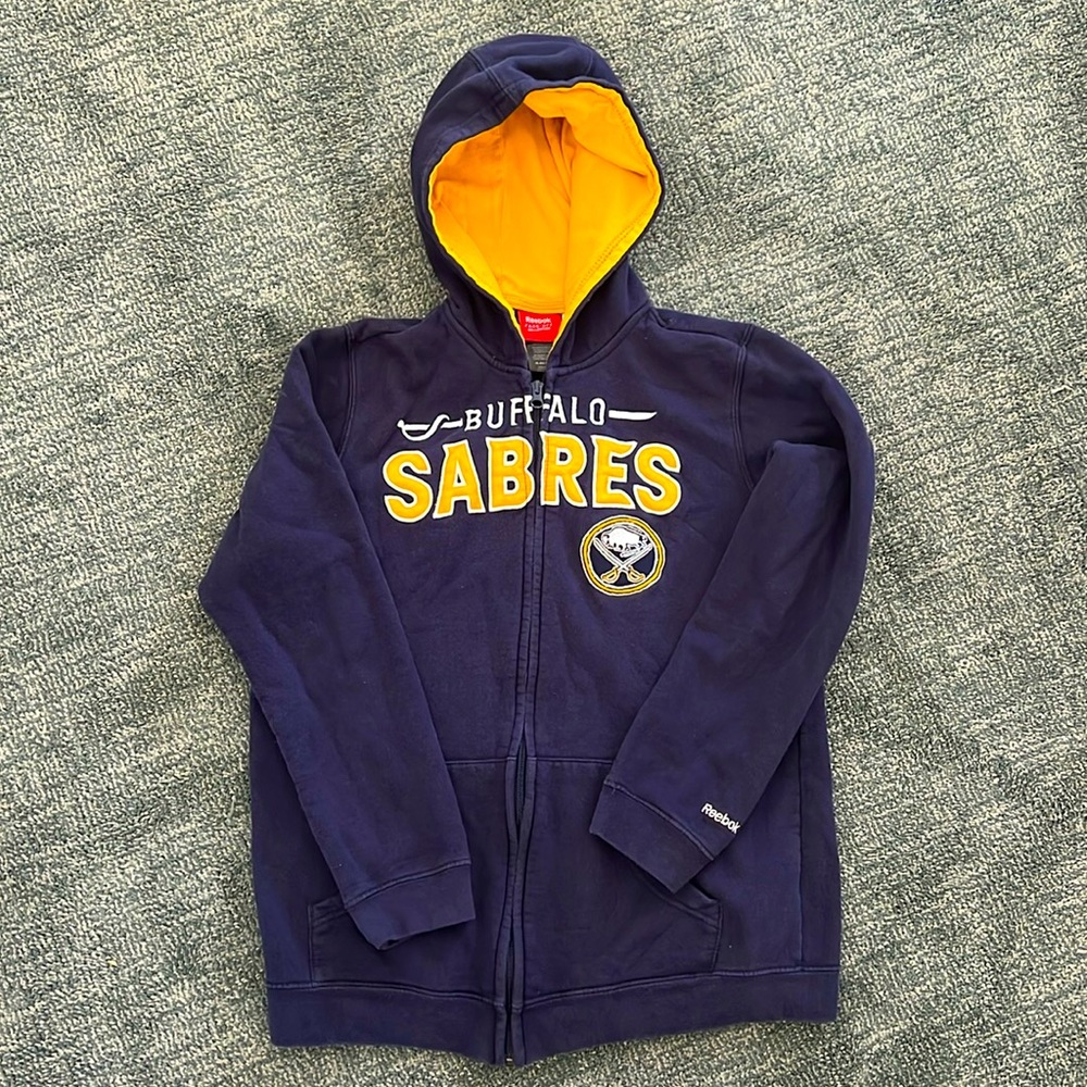 Buffalo Sabres zip up hoodie